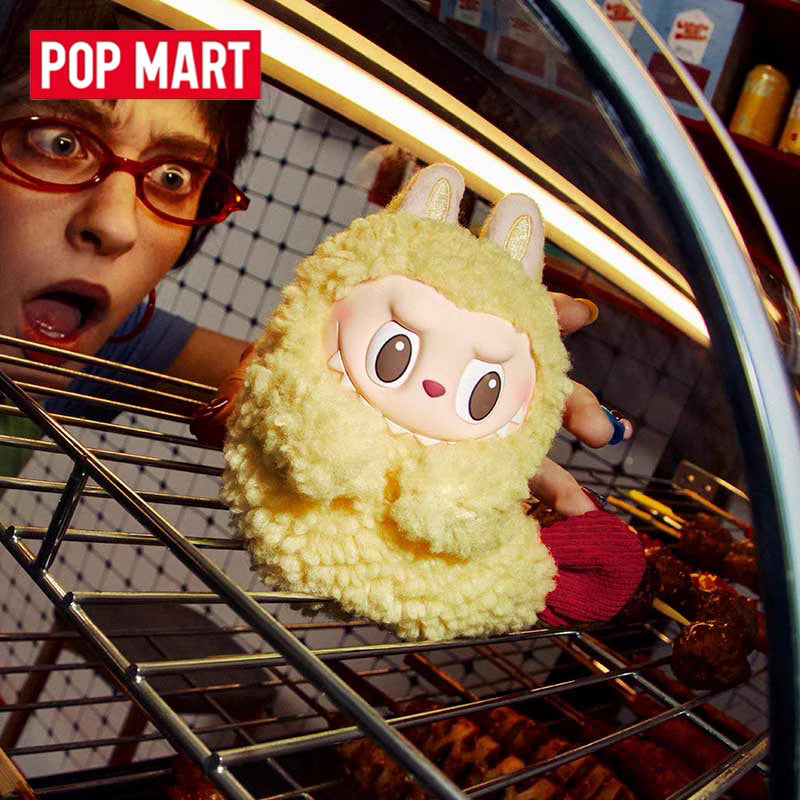 THE MONSTERS Wacky Mart Series-Earphone Case