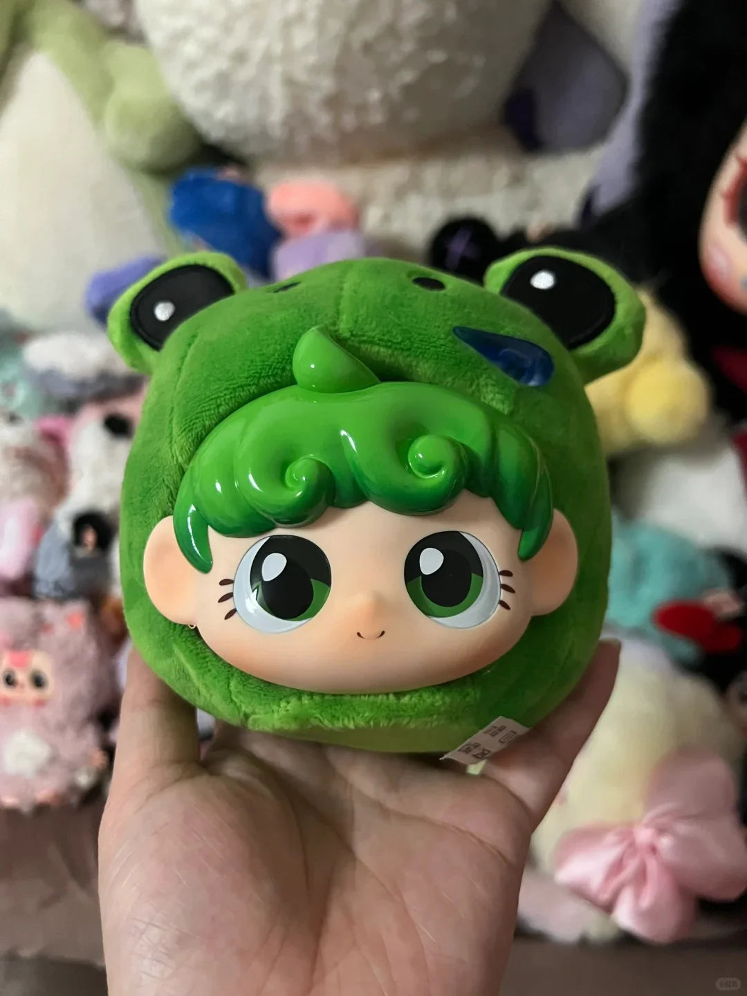 UNA Clockwork house roll roll ball world plush blind box
